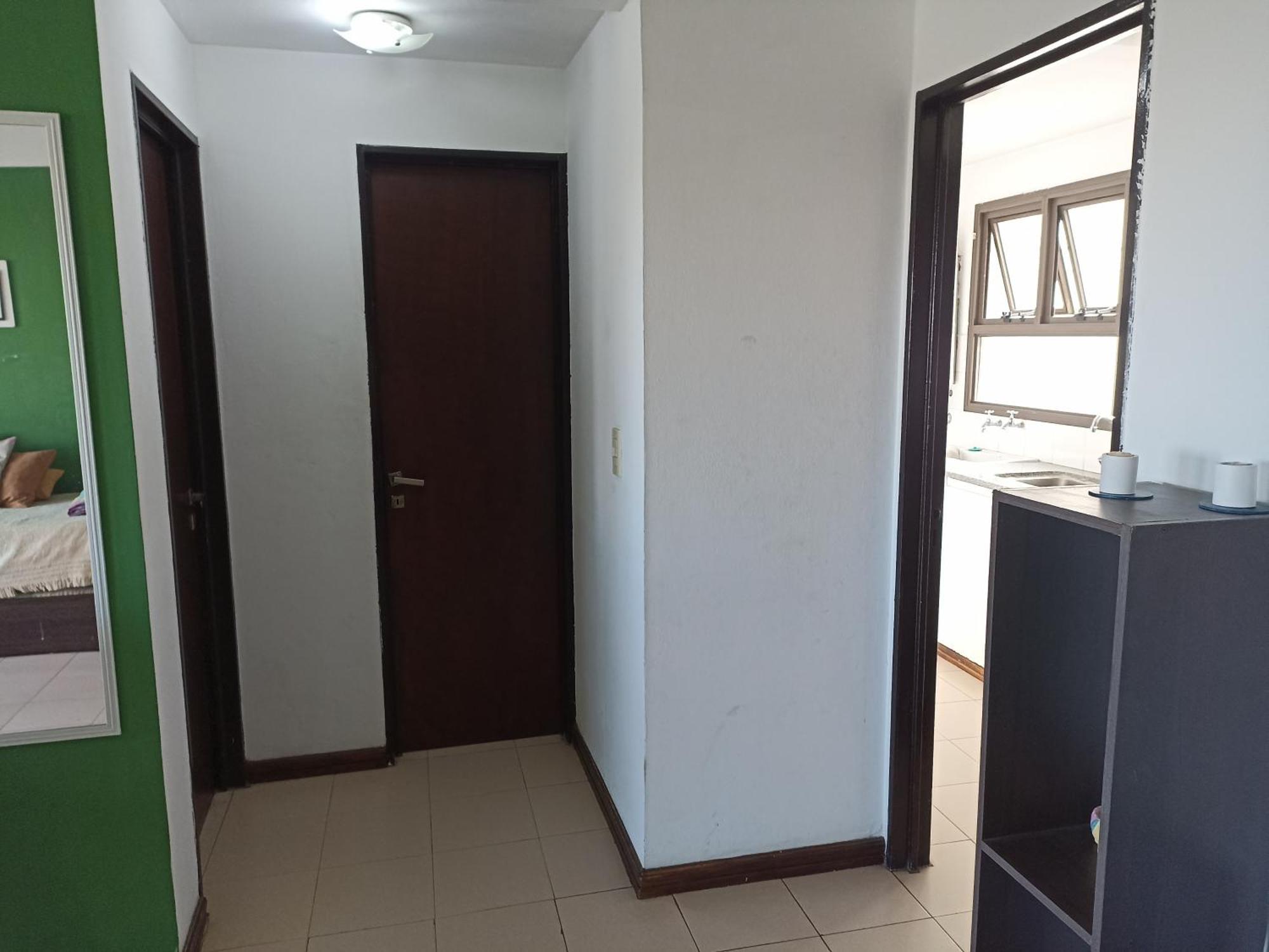 Departamento Plaza Moreno Con Balcon La Plata Extérieur photo