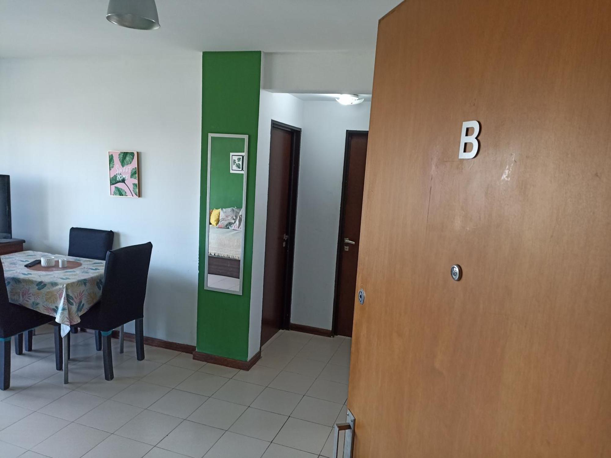 Departamento Plaza Moreno Con Balcon La Plata Extérieur photo